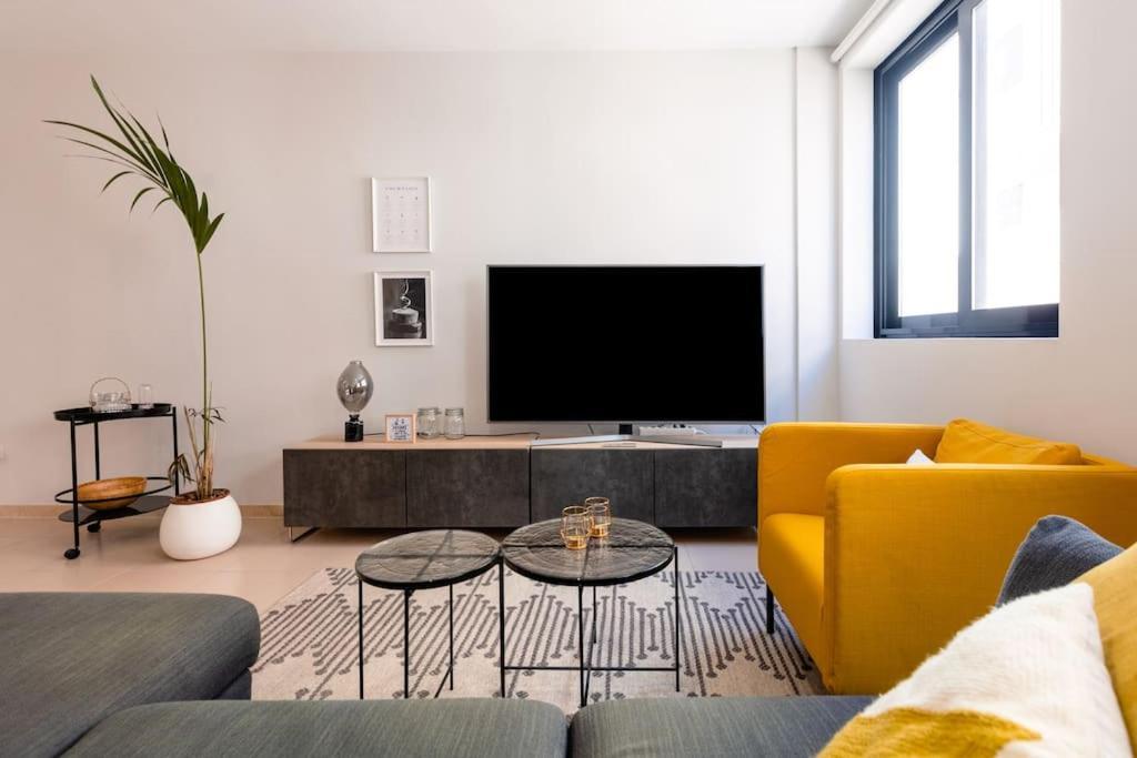 Santa Cruz City Center: The Most Coveted Location Экстерьер фото